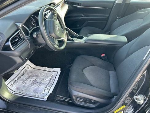 Used 2019 Toyota Camry L image 13