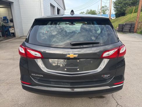 Certified 2018 Chevrolet Equinox LS FWD image 4