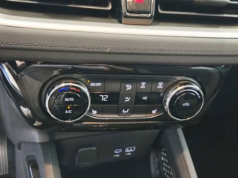 New 2025 Chevrolet TrailBlazer LT w/ Convenience Package image 21