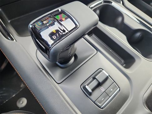 New 2026 GMC Sierra 1500 AT4 w/ AT4 Premium Package image 18