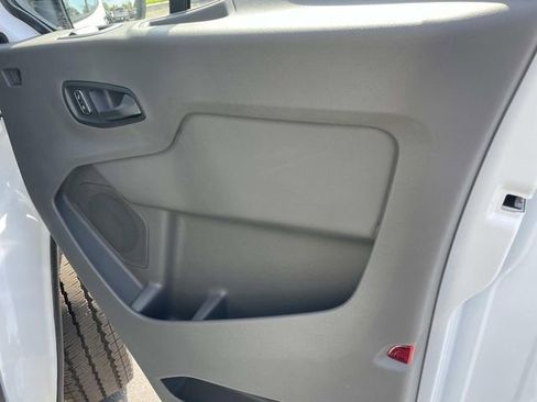 New 2026 Ford Transit 250 148 Medium Roof image 21