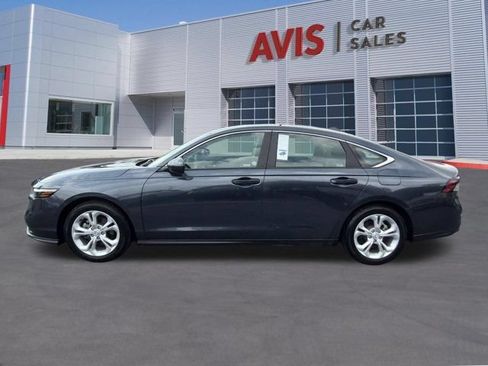 Used 2025 Honda Accord LX image 10