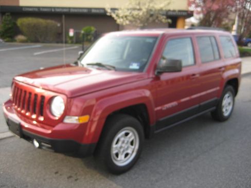 Used 2015 Jeep Patriot Sport w/ Power Value Group image 4