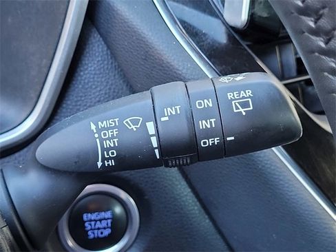 Certified 2022 Toyota Corolla XSE image 31