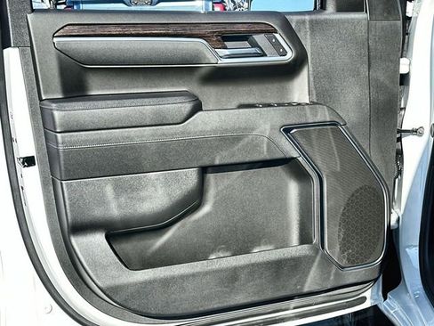 New 2026 GMC Sierra 1500 Elevation image 23