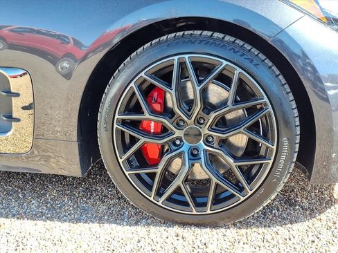 Used 2022 Kia Stinger GT2 w/ Red Interior Color Package image 10