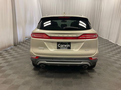 Used 2017 Lincoln MKC Reserve FWD image 5