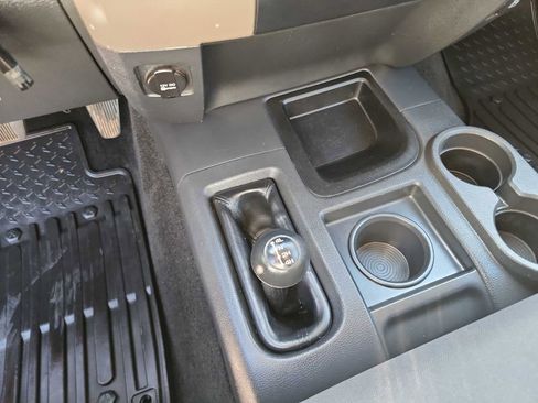 Used 2012 RAM 3500 ST w/ Chrome Appearance Group image 30