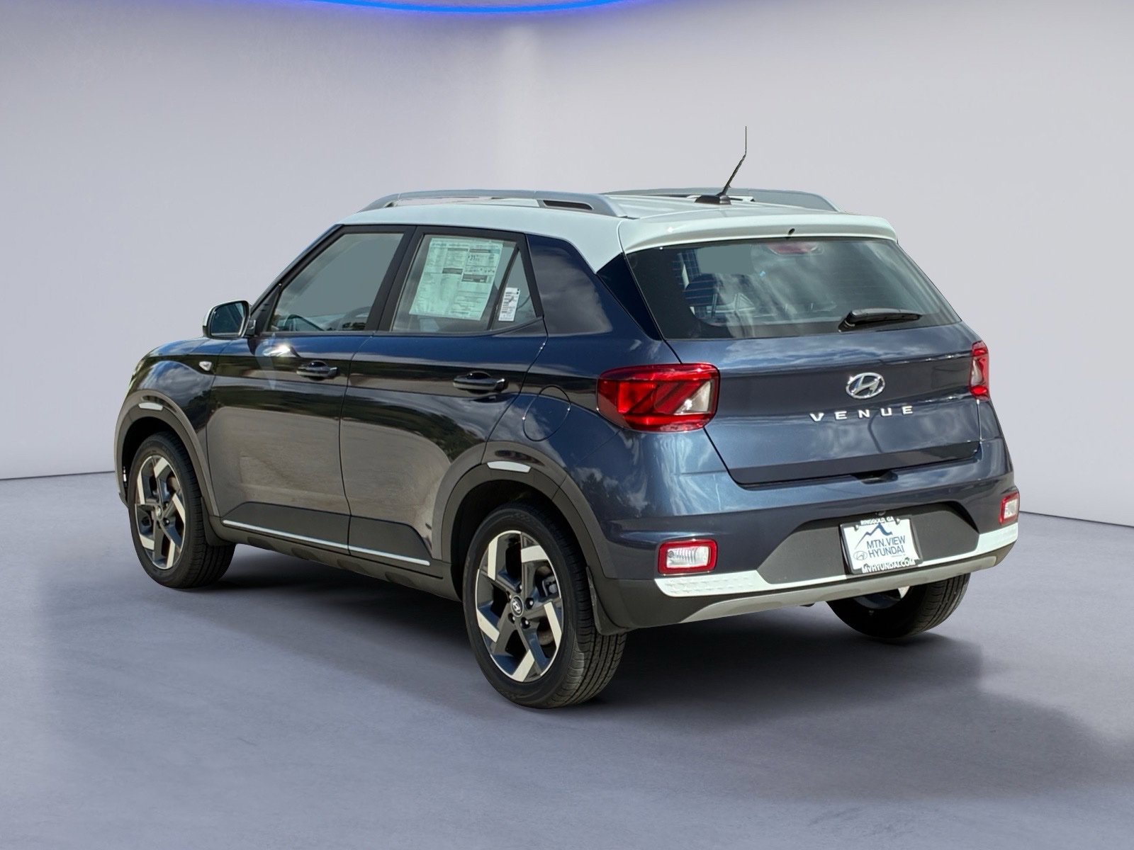 New 2026 Hyundai Venue SEL FWD image 6