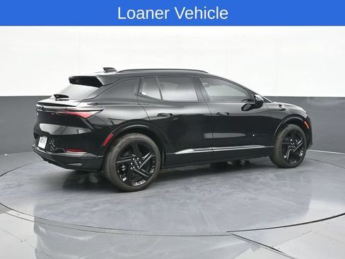 New 2025 Chevrolet Equinox EV RS FWD image 11