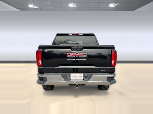 Certified 2023 GMC Sierra 1500 SLT AWD/4WD image 9