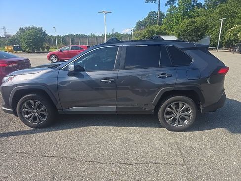 Used 2024 Toyota RAV4 XLE Premium w/ Weather Package AWD/4WD image 8