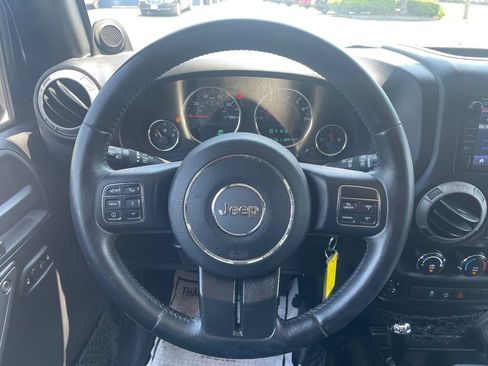 Used 2014 Jeep Wrangler Sport AWD/4WD image 22