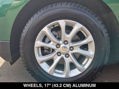 Used 2018 Chevrolet Equinox LT AWD/4WD image 16