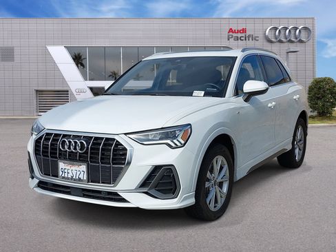 Used 2023 Audi Q3 2.0T Premium AWD/4WD image 1