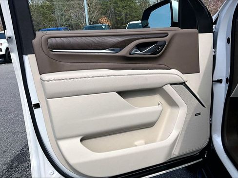 Used 2024 GMC Yukon Denali image 19