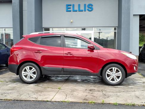 Used 2013 Hyundai Tucson GLS AWD/4WD image 2