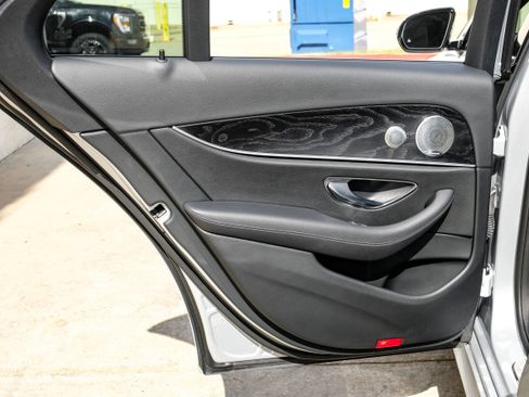 Used 2017 Mercedes-Benz E 300 image 49