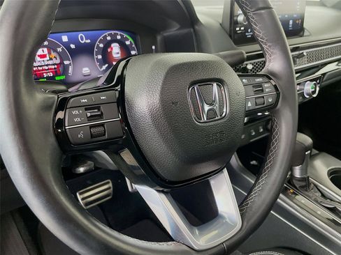 Certified 2025 Honda Civic Sport Touring image 16