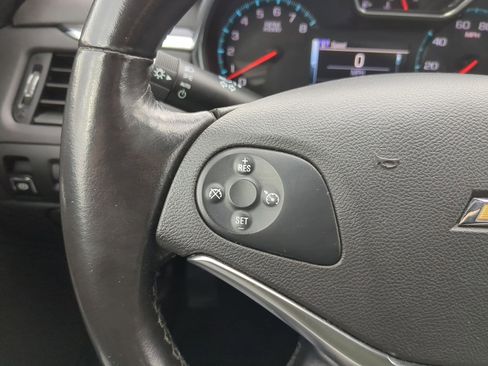 Used 2019 Chevrolet Impala LT image 19