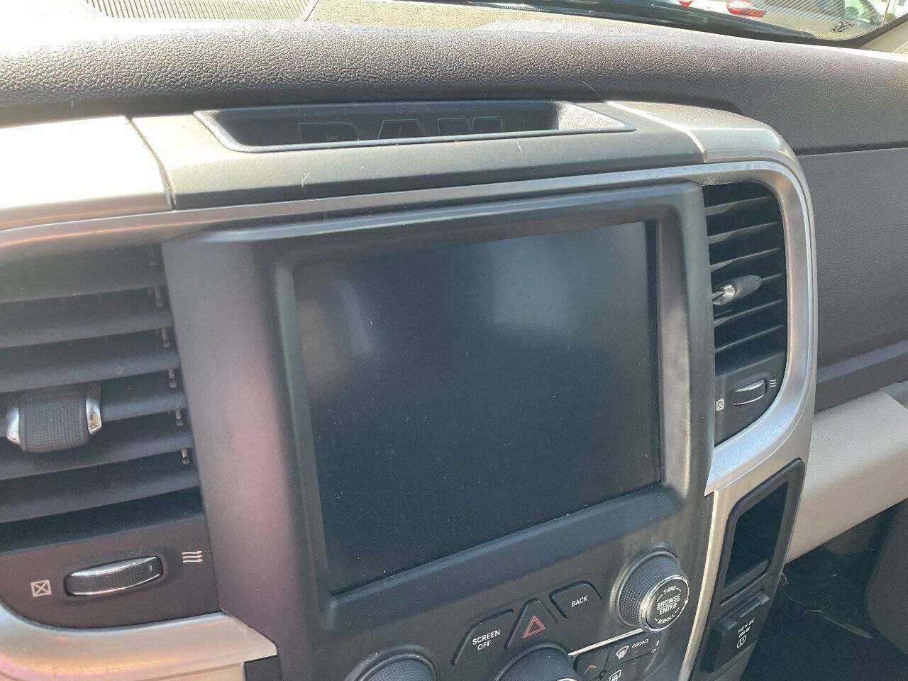 Used 2015 RAM 1500 Big Horn AWD/4WD image 17