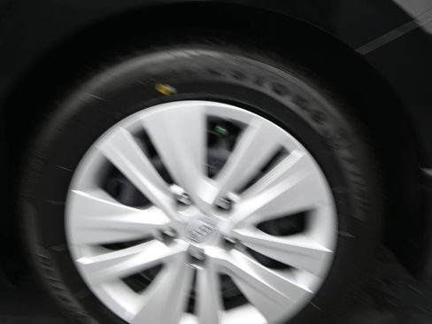 Certified 2025 Nissan Sentra S FWD image 14