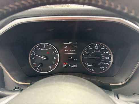 Certified 2025 Subaru Ascent Premium image 33