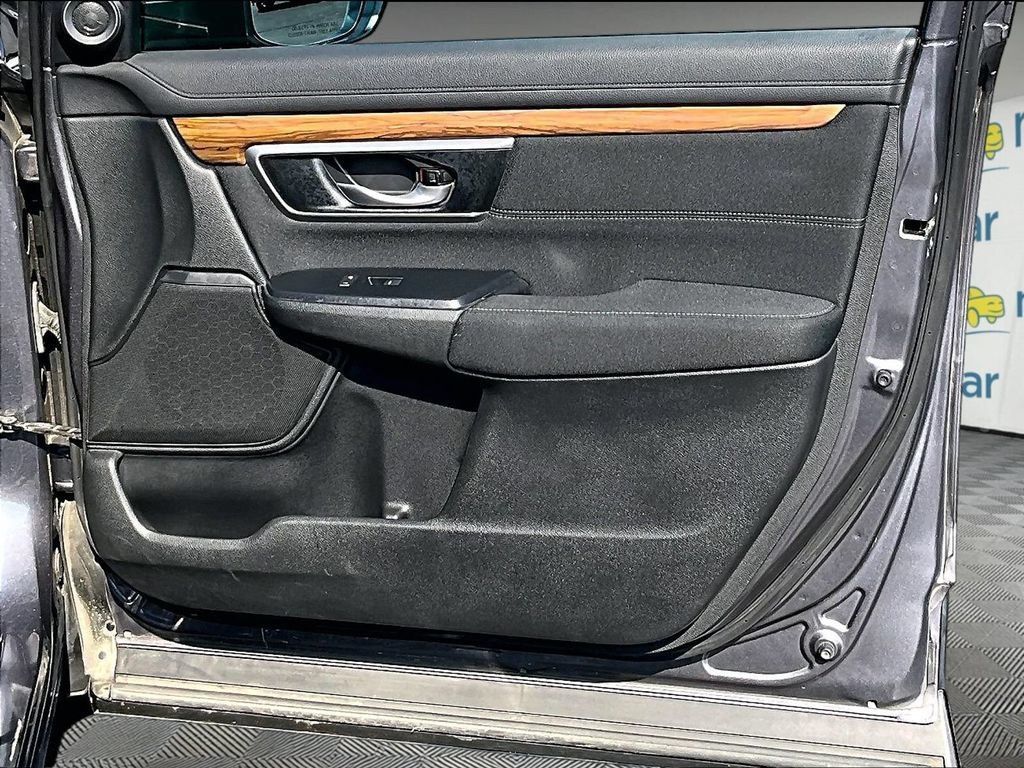 Used 2019 Honda CR-V EX image 12