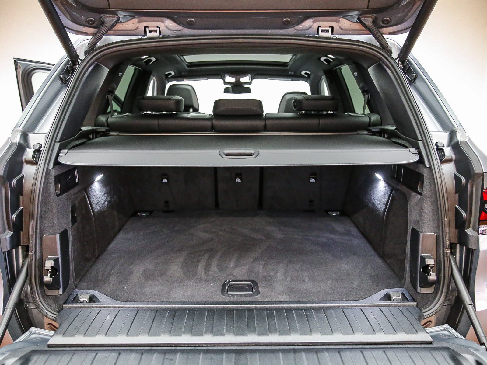Used 2026 BMW X5 sDrive40i RWD image 27