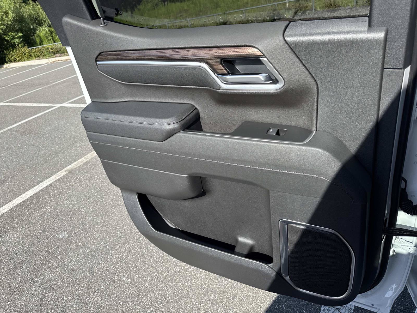New 2026 Chevrolet Silverado 1500 RST AWD/4WD image 9