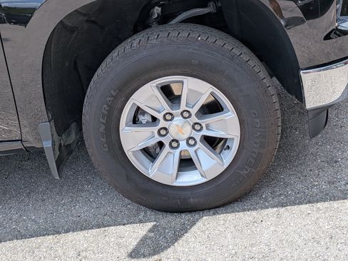 Used 2026 Chevrolet Silverado 1500 LT AWD/4WD image 10