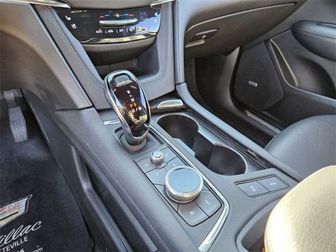 Used 2023 Cadillac XT5 Premium Luxury image 24