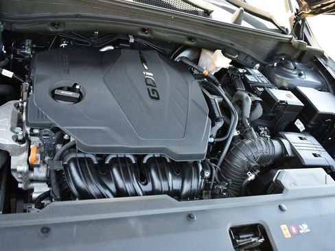Used 2023 Kia Sportage EX AWD/4WD image 32