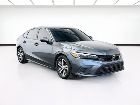 Used 2024 Honda Civic LX image 3