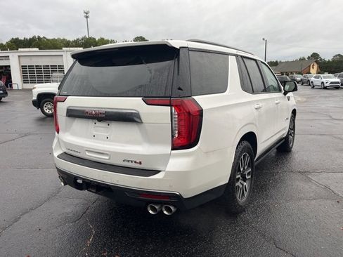 Used 2023 GMC Yukon AT4 w/ AT4 Premium Plus Package image 4