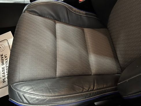 Used 2019 Toyota Corolla L image 15