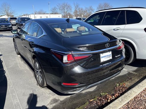 Used 2019 Lexus ES 350 w/ Accessory Package 2 image 18