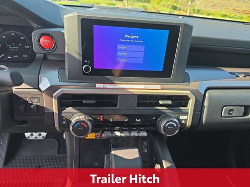 Certified 2025 Toyota Tacoma TRD Sport image 24