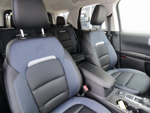 New 2025 Ford Bronco Sport Outer Banks image 32