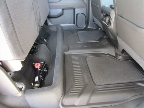 New 2026 GMC Sierra 1500 AT4 w/ AT4 Premium Package AWD/4WD image 28