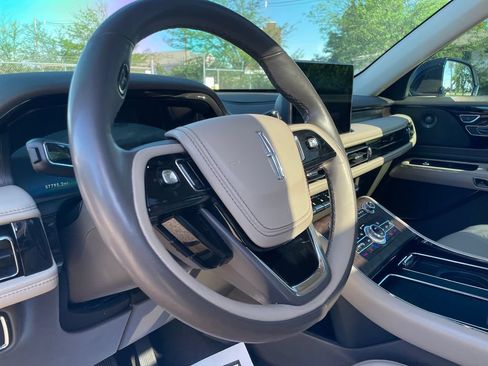 Used 2021 Lincoln Aviator Reserve w/ Elements Package Plus AWD/4WD image 22