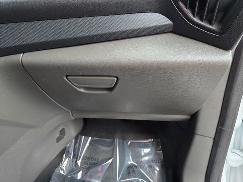 Used 2022 Ford Transit Connect XL image 39