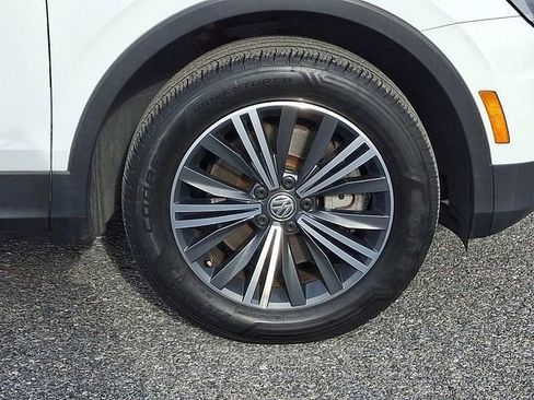 Used 2019 Volkswagen Tiguan SEL image 8