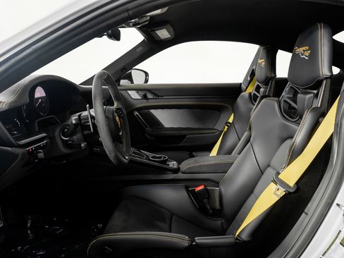 Used 2024 Porsche 911 GT3 RS image 39