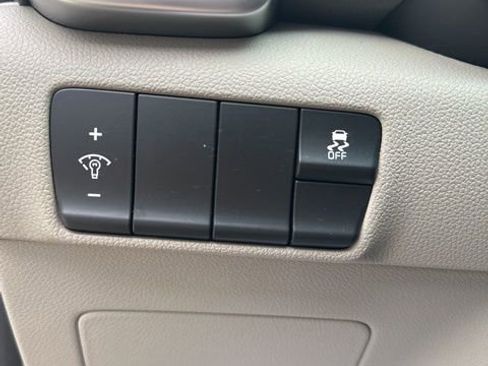 Used 2018 Kia Sportage LX w/ LX Popular Package image 14