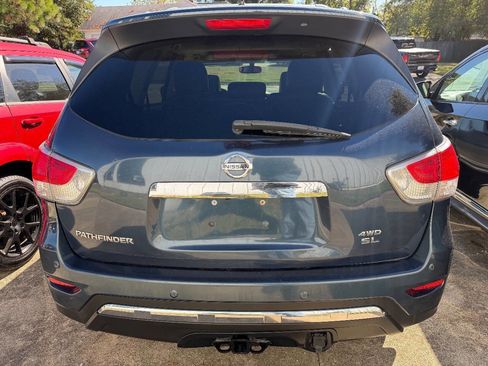Used 2013 Nissan Pathfinder SL w/ SL Premium Pkg image 6