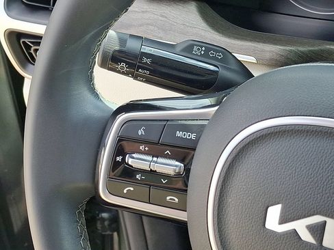 Used 2023 Kia Sorento S w/ Panoramic Sunroof Package AWD/4WD image 22
