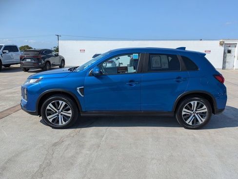 Used 2021 Mitsubishi Outlander Sport SE image 12