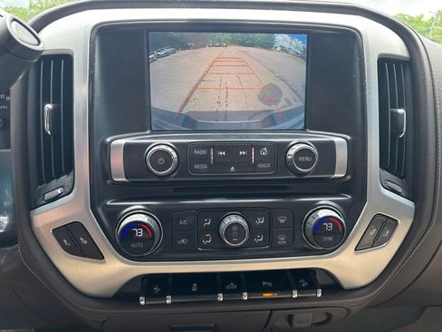 Used 2016 GMC Sierra 1500 SLT w/ SLT Preferred Package AWD/4WD image 14