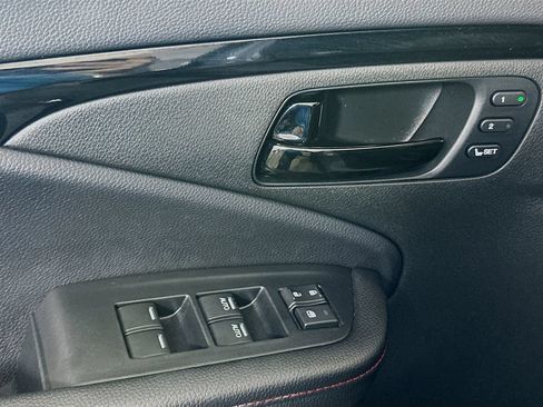 Used 2024 Honda Passport Black Edition image 17